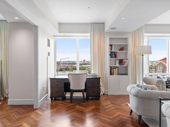 2 Avery St 19E, Boston MA 02111