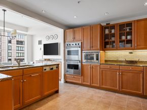 2 Avery St 19E, Boston MA 02111