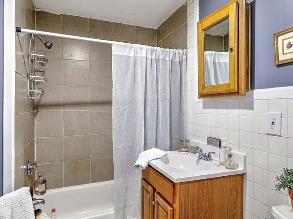 10 Westcott 1, Boston MA 02124