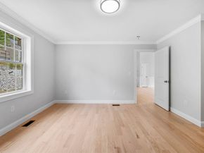 23 South St, Leicester MA 01611