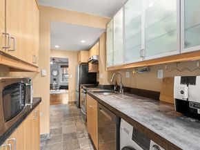 15 Concord Square 1A, Boston MA 02118
