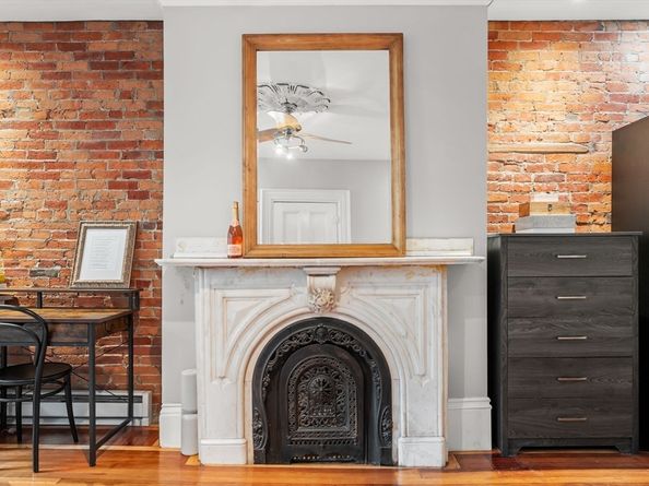 15 Concord Square 1A, Boston MA 02118