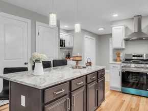 1180 Elm St Applewood, Leominster MA 01453