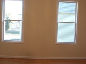 194 Auburn, Newton MA 02466