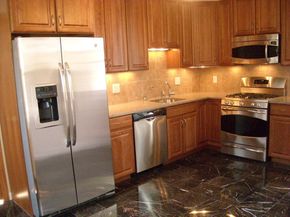 194 Auburn, Newton MA 02466