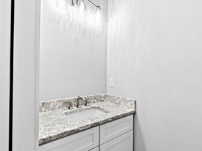 10 Beacon Street 83, Wareham MA 02558