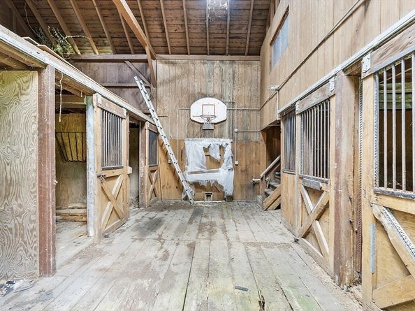 245 Elm St, North Reading MA 01864