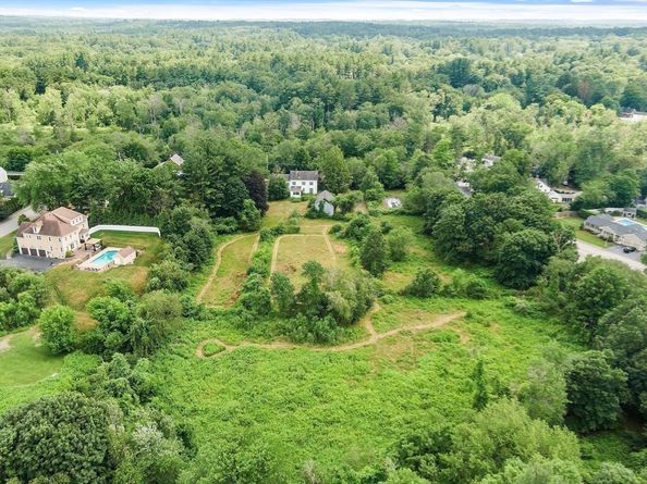 245 Elm St, North Reading MA 01864