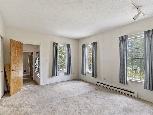 245 Elm St, North Reading MA 01864