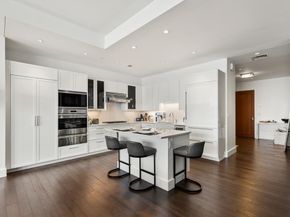 22 Liberty Drive 10D, Boston MA 02210