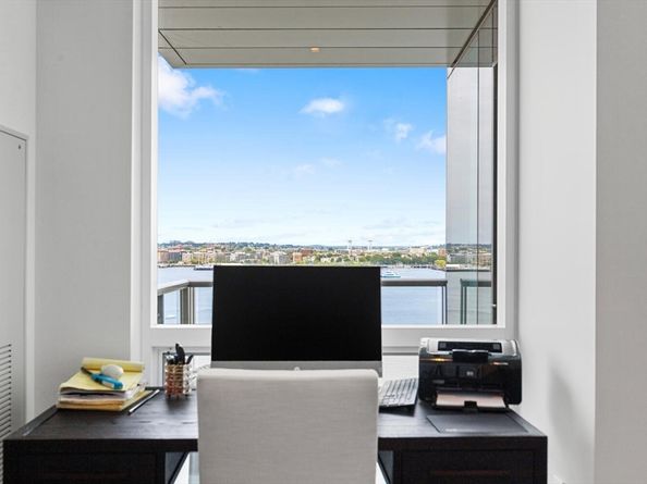 22 Liberty Drive 10D, Boston MA 02210