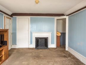 52 High St, Weymouth MA 02189