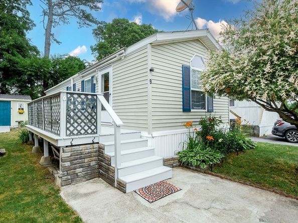 3040 Cranberry Hwy 9, Wareham MA 02538