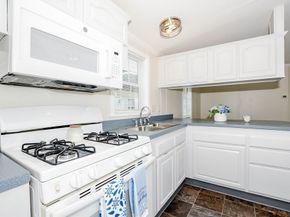 3040 Cranberry Hwy 9, Wareham MA 02538