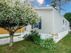 3040 Cranberry Hwy 9, Wareham MA 02538