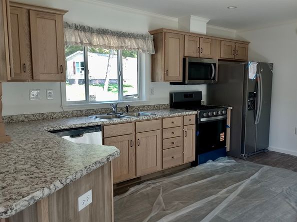 37 Gauthier Rd, Barre MA 01005