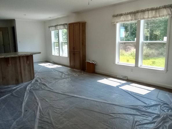 37 Gauthier Rd, Barre MA 01005