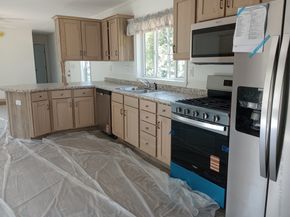 37 Gauthier Rd, Barre MA 01005