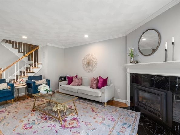 31 Forest Lane 31, Hopkinton MA 01748