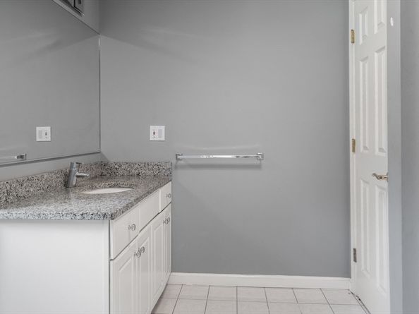 31 Forest Lane 31, Hopkinton MA 01748