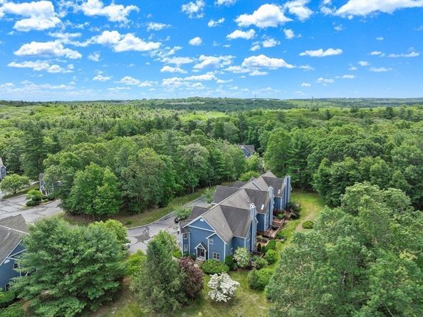 31 Forest Lane 31, Hopkinton MA 01748