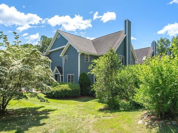 31 Forest Lane 31, Hopkinton MA 01748