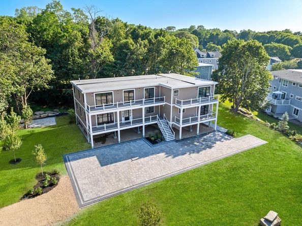 3 Colburn St 1, Gloucester MA 01930