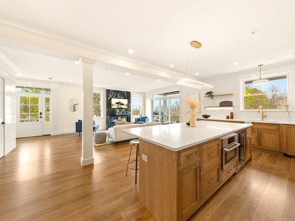 3 Colburn St 1, Gloucester MA 01930