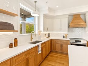 3 Colburn St 1, Gloucester MA 01930
