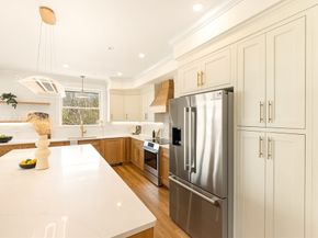 3 Colburn St 1, Gloucester MA 01930