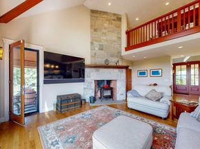 179 Cashman Hill Rd, Ashburnham MA 01430