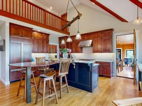 179 Cashman Hill Rd, Ashburnham MA 01430