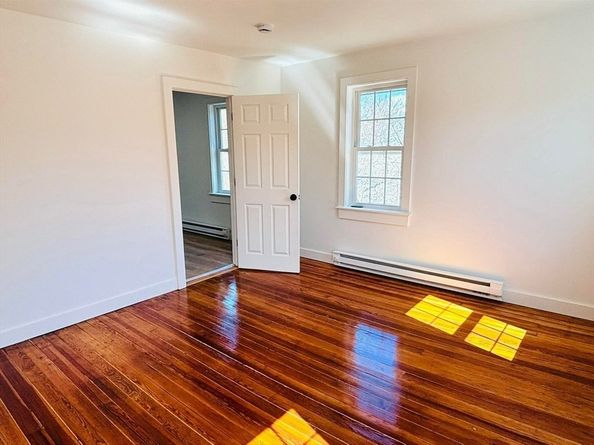 45 Cherry St, Plymouth MA 02360