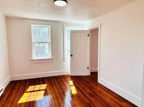 45 Cherry St, Plymouth MA 02360