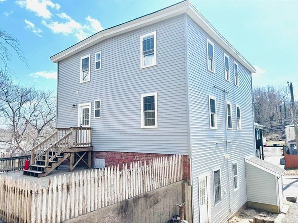 45 Cherry St, Plymouth MA 02360