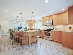 211 Hayden Rowe St, Hopkinton MA 01748