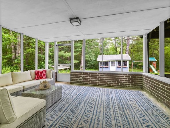 36 Surrey Lane, Sudbury MA 01776