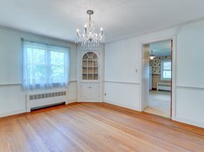 44 Ridgewood Rd, Milton MA 02186