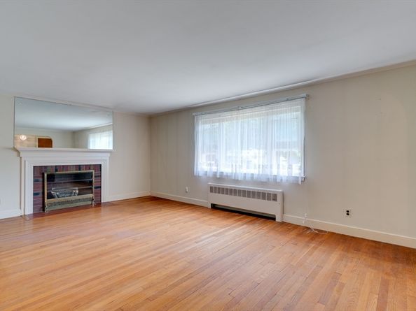 44 Ridgewood Rd, Milton MA 02186