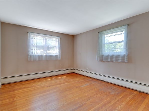 44 Ridgewood Rd, Milton MA 02186