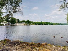 44 Hastings Avenue, Worcester MA 01606