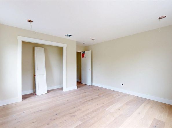44 Hastings Avenue, Worcester MA 01606