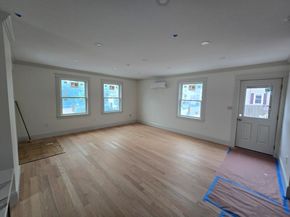 9 Swan St, Beverly MA 01915