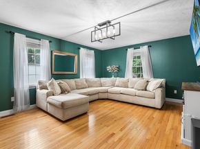 55 Edge Hill Dr, Bridgewater MA 02324