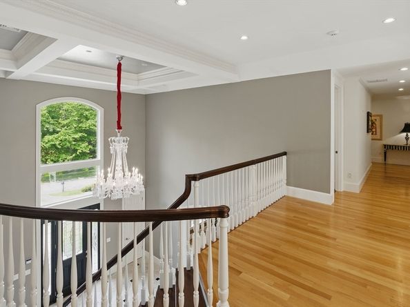 65 Saile Way, North Andover MA 01845