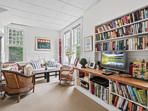 51 Cliff Street, Nahant MA 01908