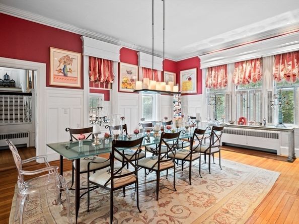 51 Cliff Street, Nahant MA 01908