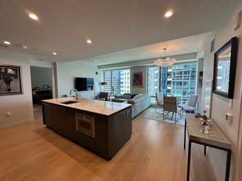 133 Seaport Blvd