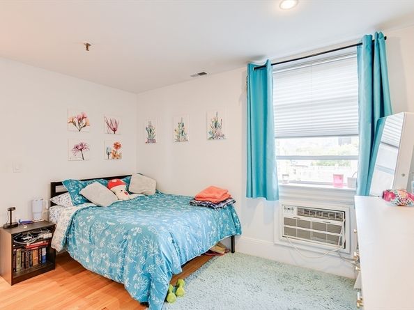 492 Massachusetts Ave 53, Boston MA 02118