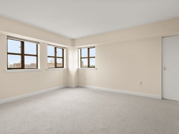 931 Massachusetts Ave 1003, Cambridge MA 02139